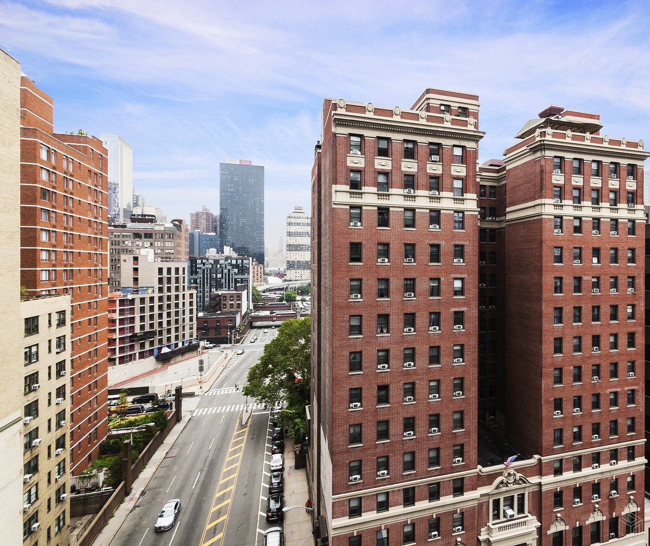 Photo 3 of 430 West 34th Street 15F, Midtown West, NYC, 491,500, 