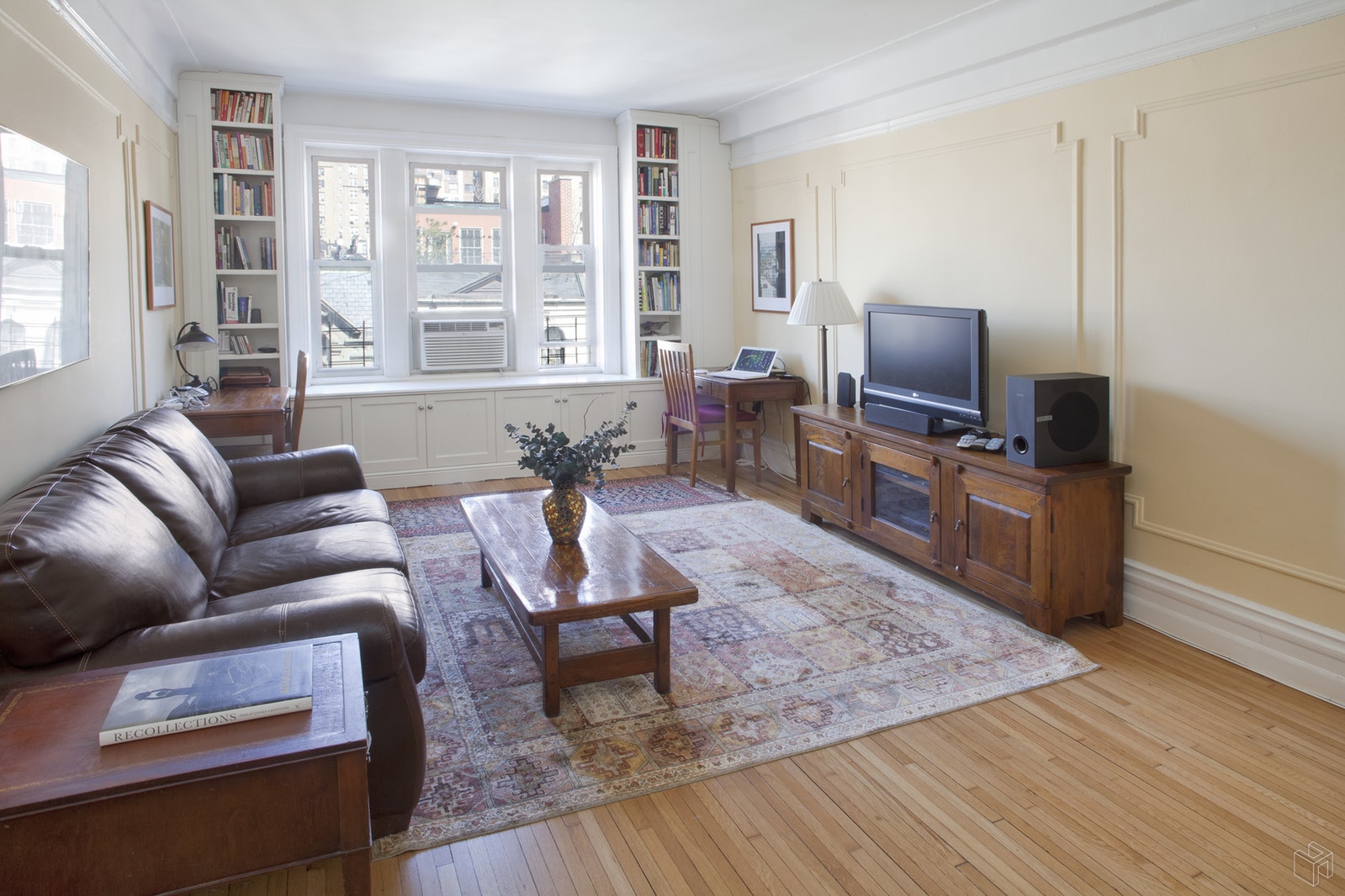 Photo 1 of 40 West 84th Street 6B, Upper West Side, NYC, $5,300, Web #: 19534133