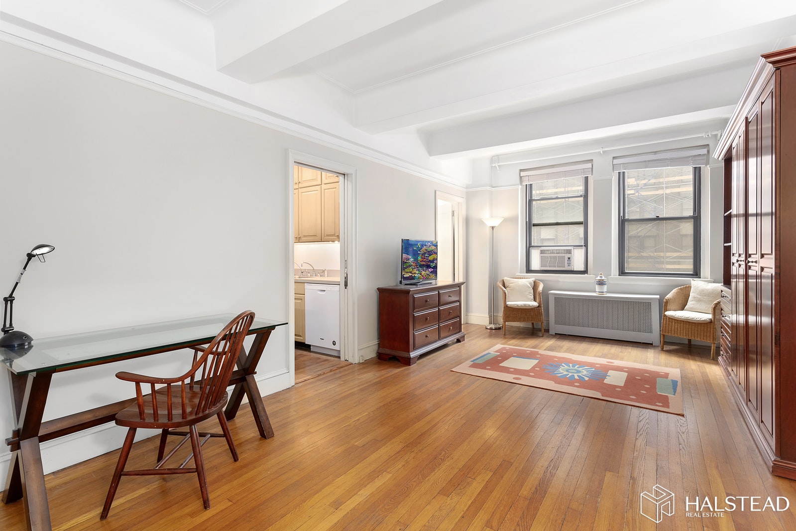 Photo 1 of 162 West 56th Street 1606, Midtown West, NYC, $2,500, Web #: 19561801