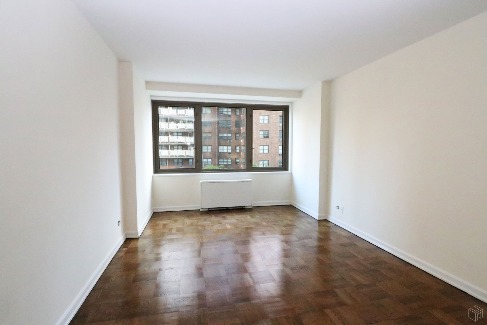 Photo 1 of East 82nd Street, Upper East Side, NYC, $3,800, Web #: 19600416