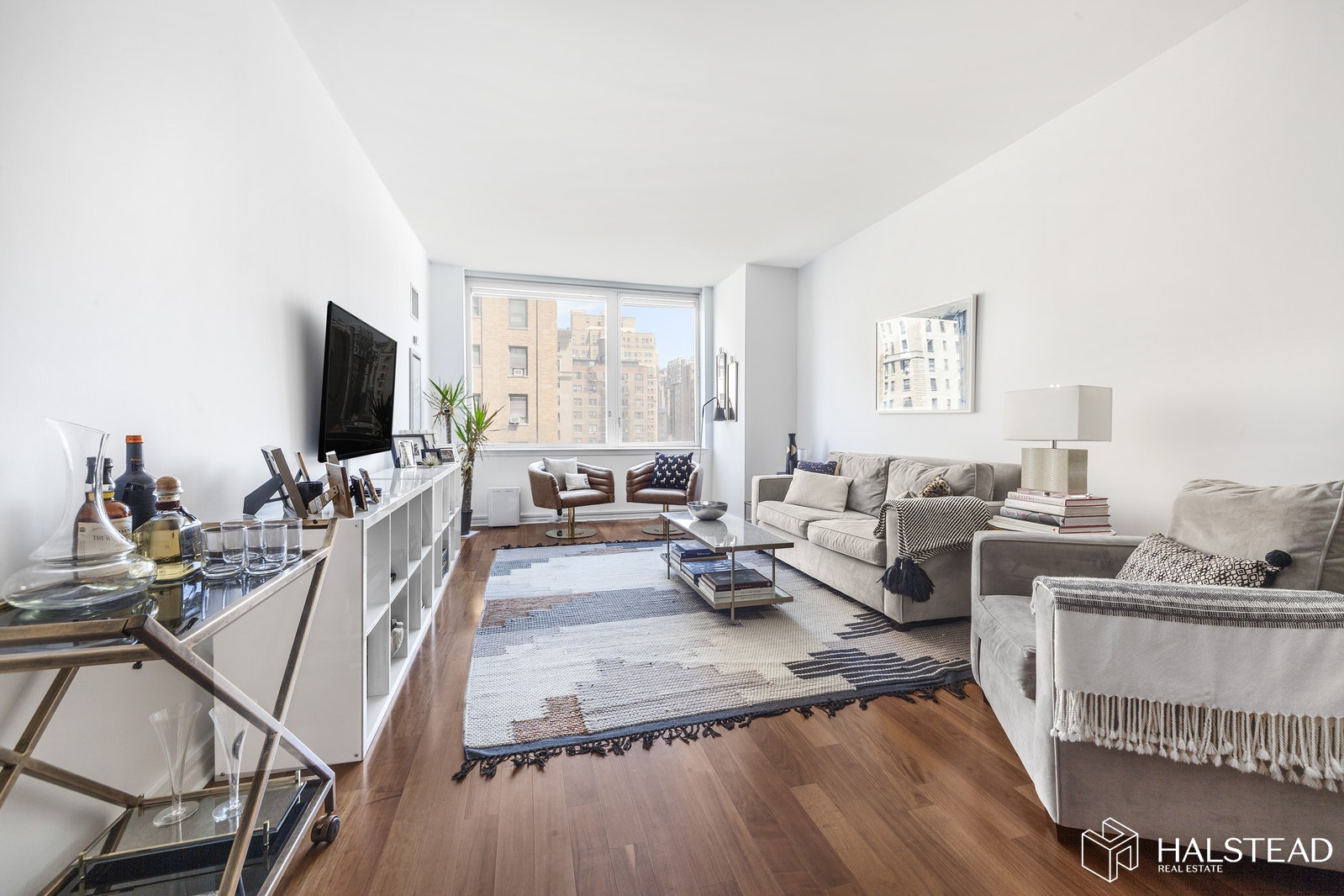 Photo 1 of Spacious And Light, Upper West Side, NYC, $4,400, Web #: 19603798