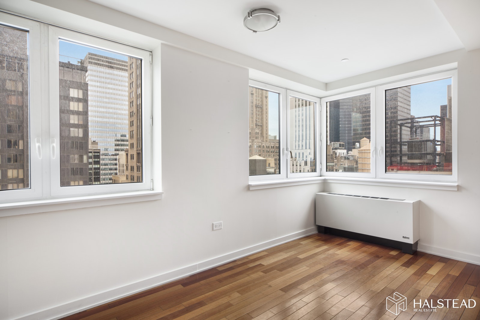 Photo 1 of 425 Fifth Avenue, Midtown East, NYC, $3,950, Web #: 19610711