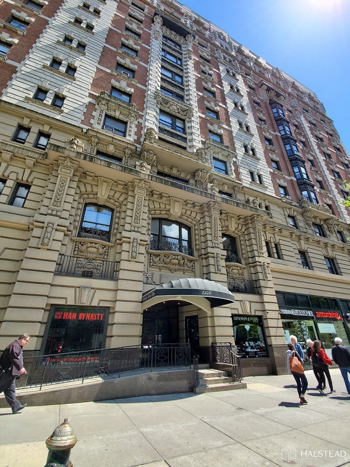 Closed: 2350 Broadway, Upper West Side, NYC, ID: 19627976 - Brown