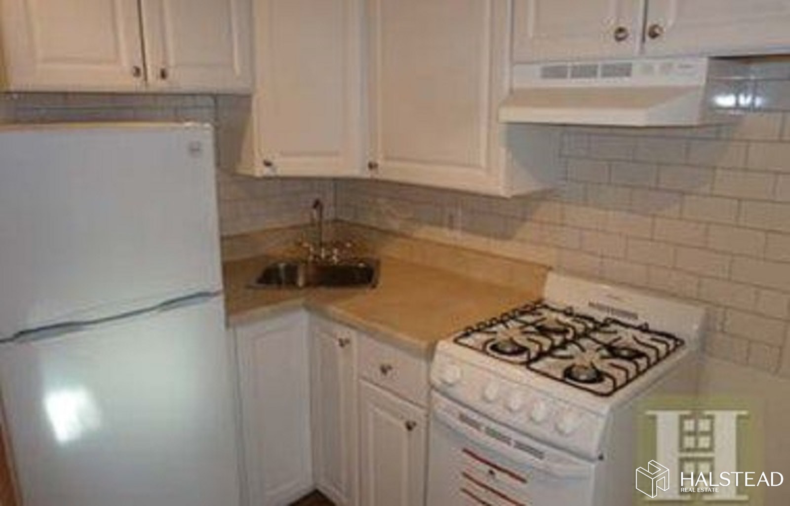 Photo 1 of 630 East 9th Street Be, East Village, NYC, $2,850, Web #: 19650375