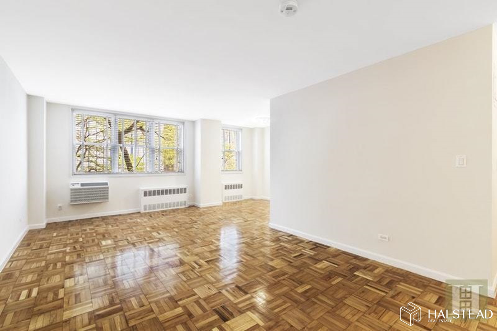 Photo 1 of 222 East 19th Street 3G, Gramercy Park, NYC, $4,095, Web #: 19676493