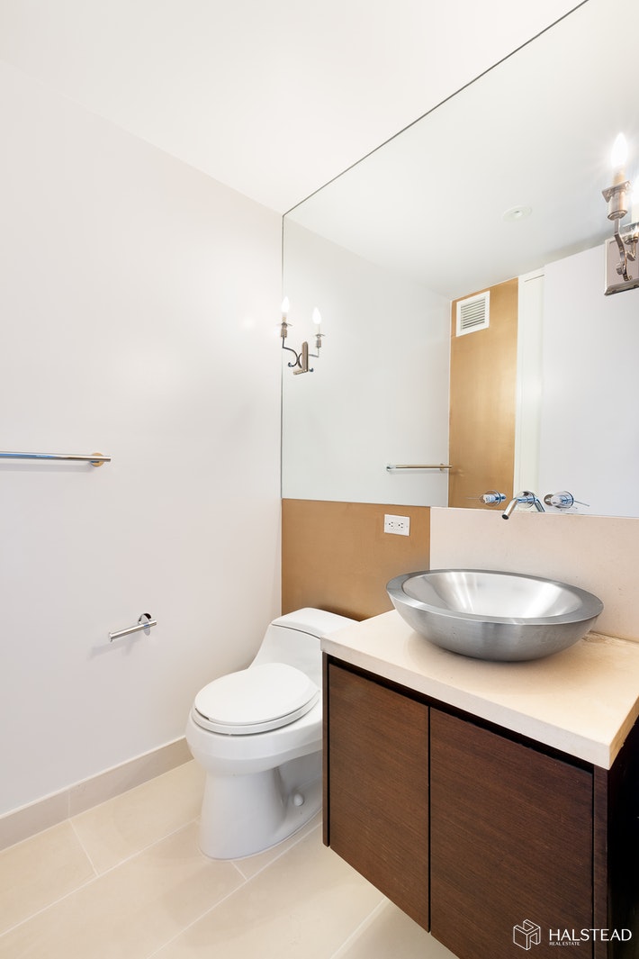 49 North 8th Street, #4D