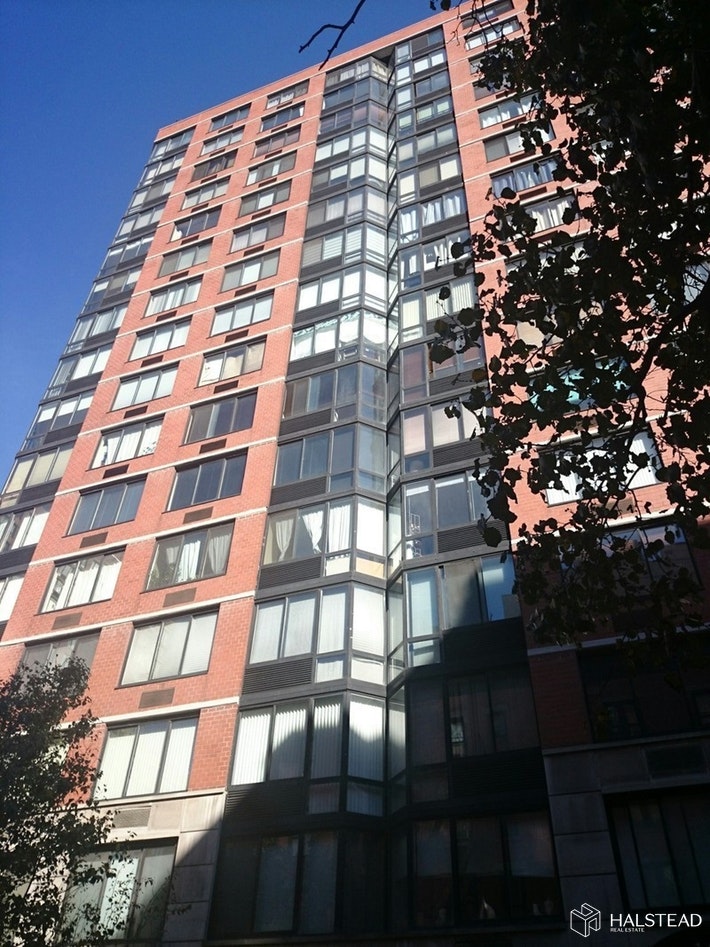 Photo 1 of 215 West 95th Street 2E, Upper West Side, NYC, $2,995, Web #: 19712164