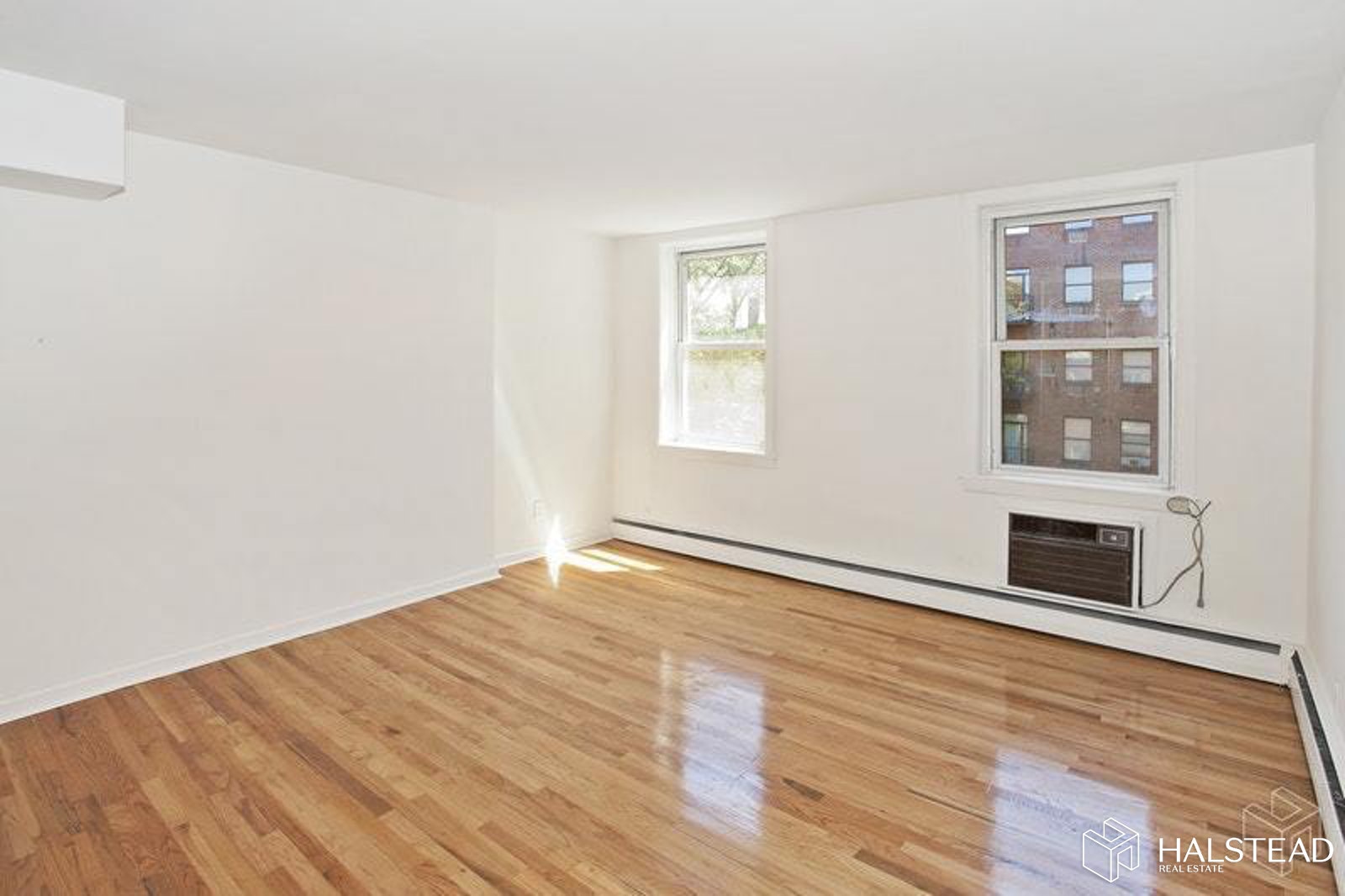 Photo 1 of 216 East 13th Street, East Village, NYC, $2,250, Web #: 19755001