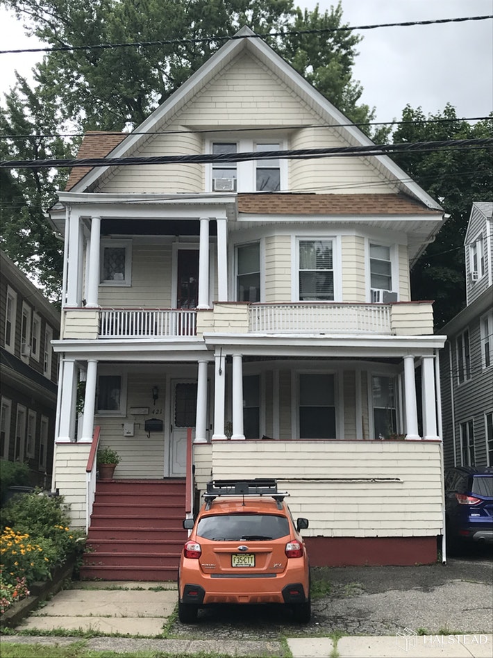 Photo 1 of 421 Valley Rd, Montclair, New Jersey, $2,000, Web #: 19771981
