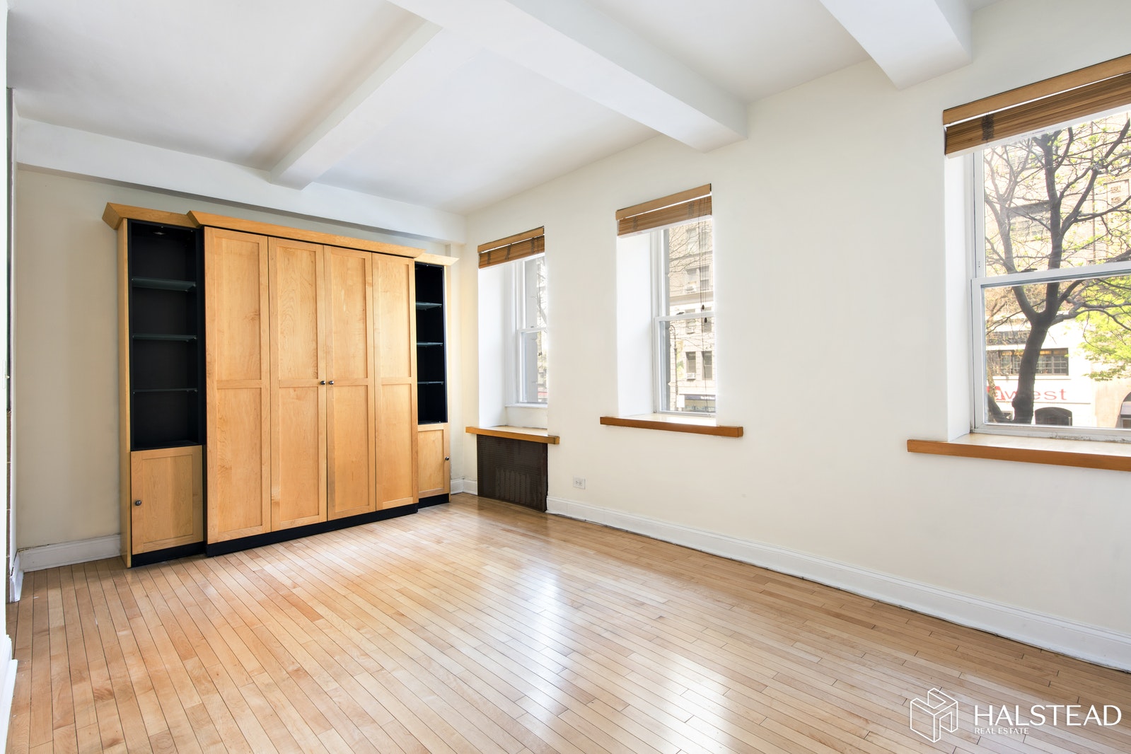 Photo 1 of 116 West 72nd Street, Upper West Side, NYC, $2,000, Web #: 19786415
