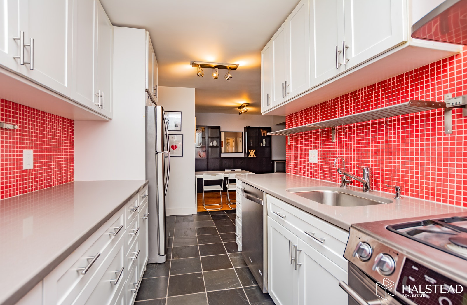 Photo 1 of 153 Bennett Avenue 5A, Hudson Heights, NYC, $420,000, Web #: 19830333