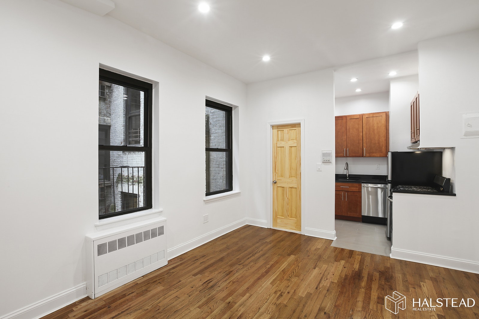 Photo 1 of 330 West 85th Street 2B, Upper West Side, NYC, $2,200, Web #: 19846090