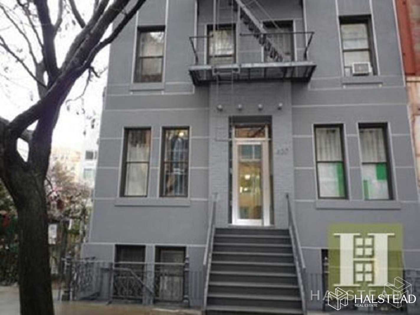 Photo 1 of 630 East 9th Street, East Village, NYC, $3,000, Web #: 19846404