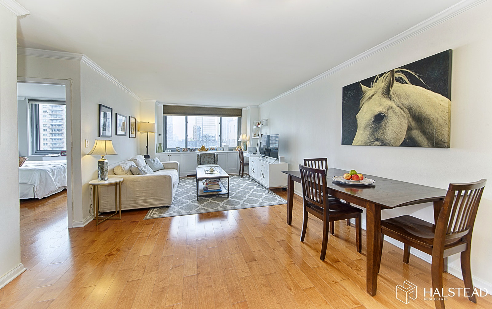 Photo 1 of 2025 Broadway 17B, Upper West Side, NYC, $3,300, Web #: 19848146