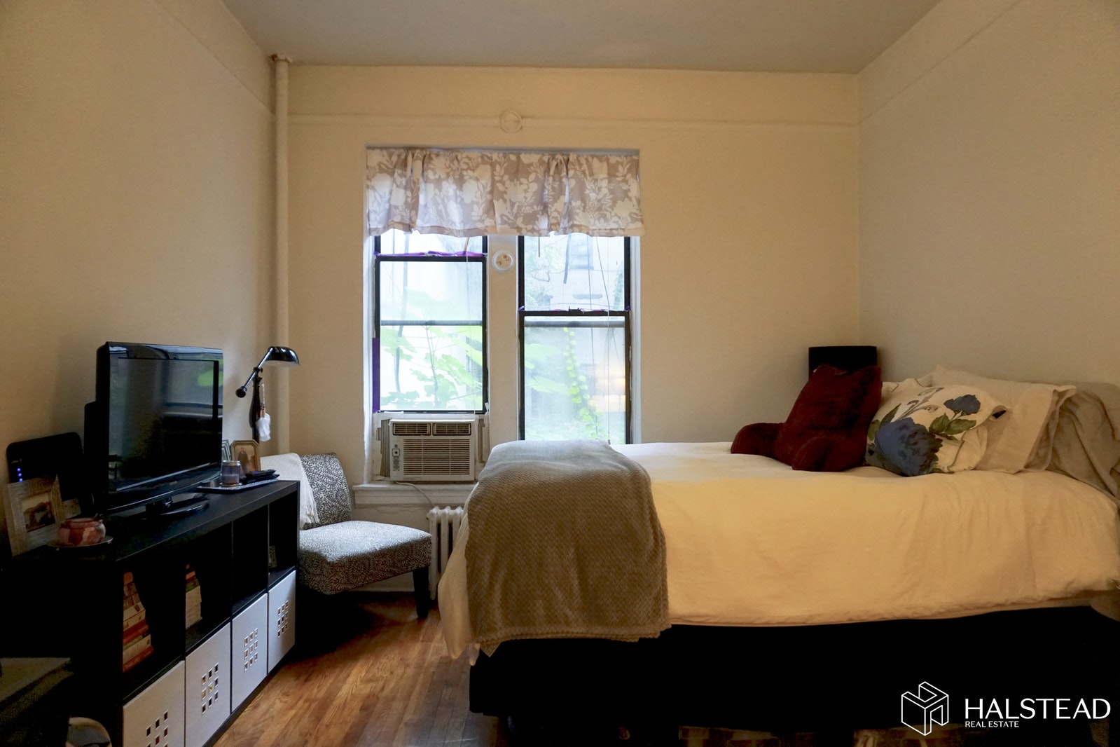 Photo 1 of 129 West 128th Street 1D, Central Harlem, NYC, $1,475, Web #: 19908323