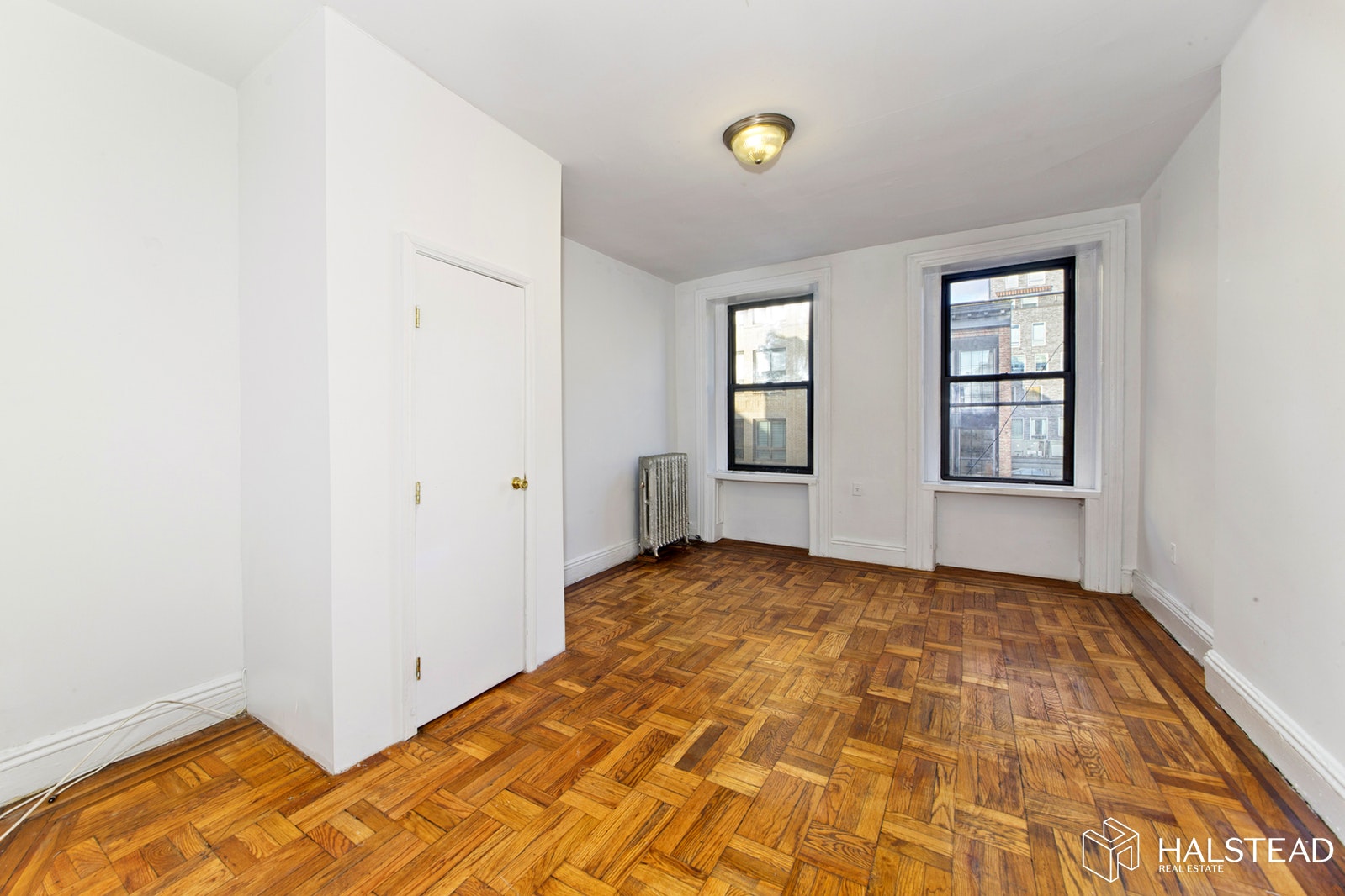 Photo 1 of 108 West 17th Street 10, Chelsea, NYC, $3,600, Web #: 19917824