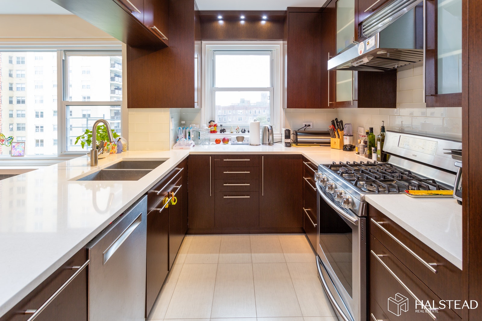 110 -45 QUEENS BOULEVARD 711