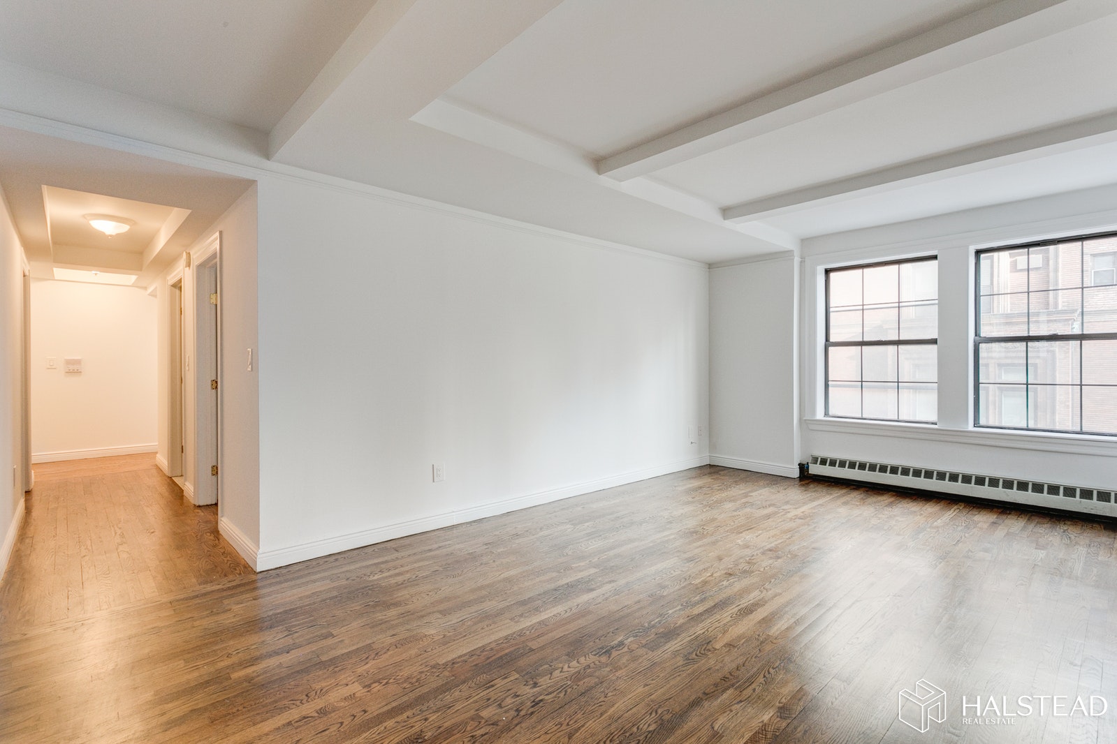 Photo 1 of 17 Park Avenue 701, Midtown East, NYC, $6,137, Web #: 20009556