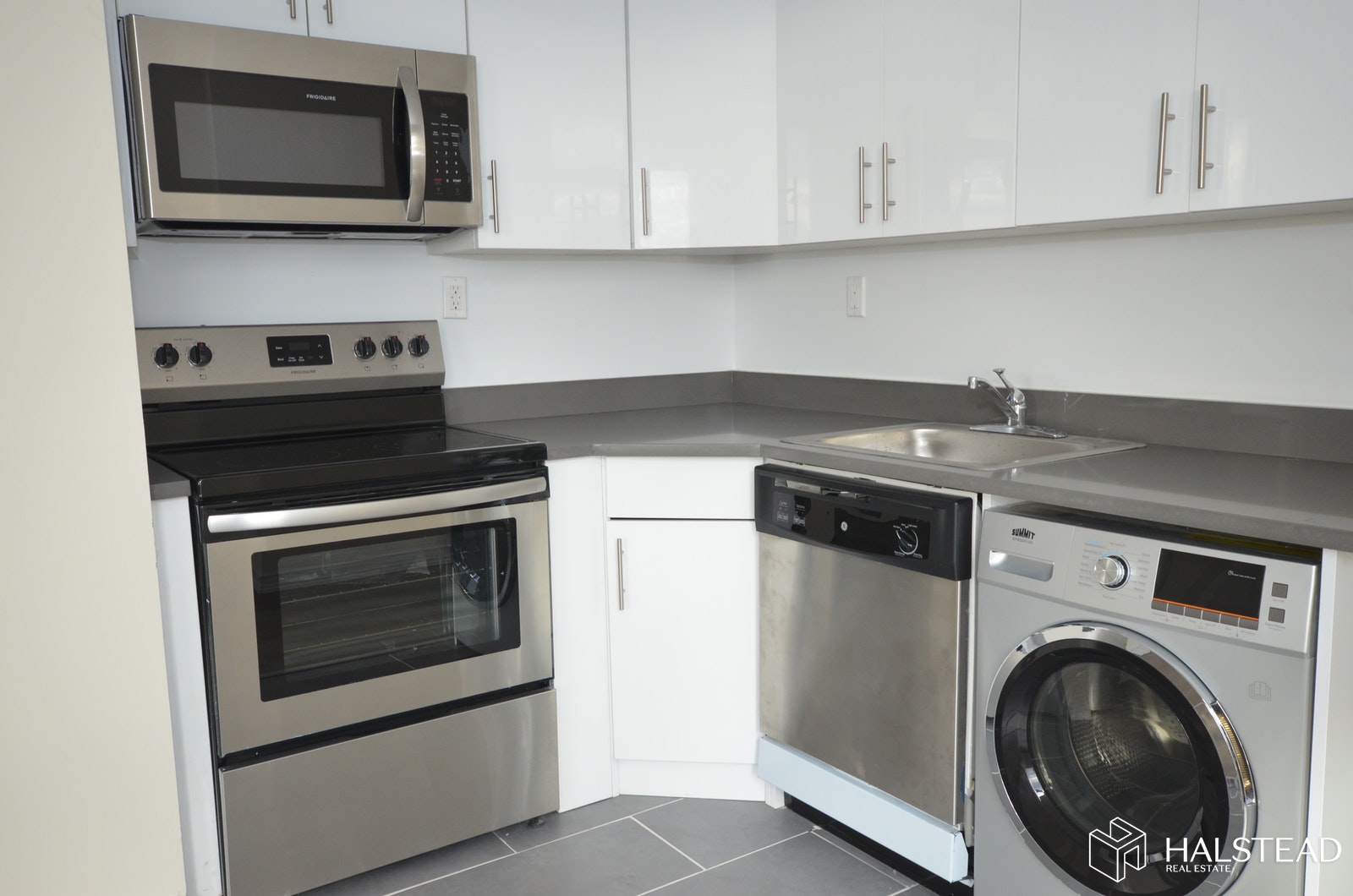 82 -76 116TH STREET 801