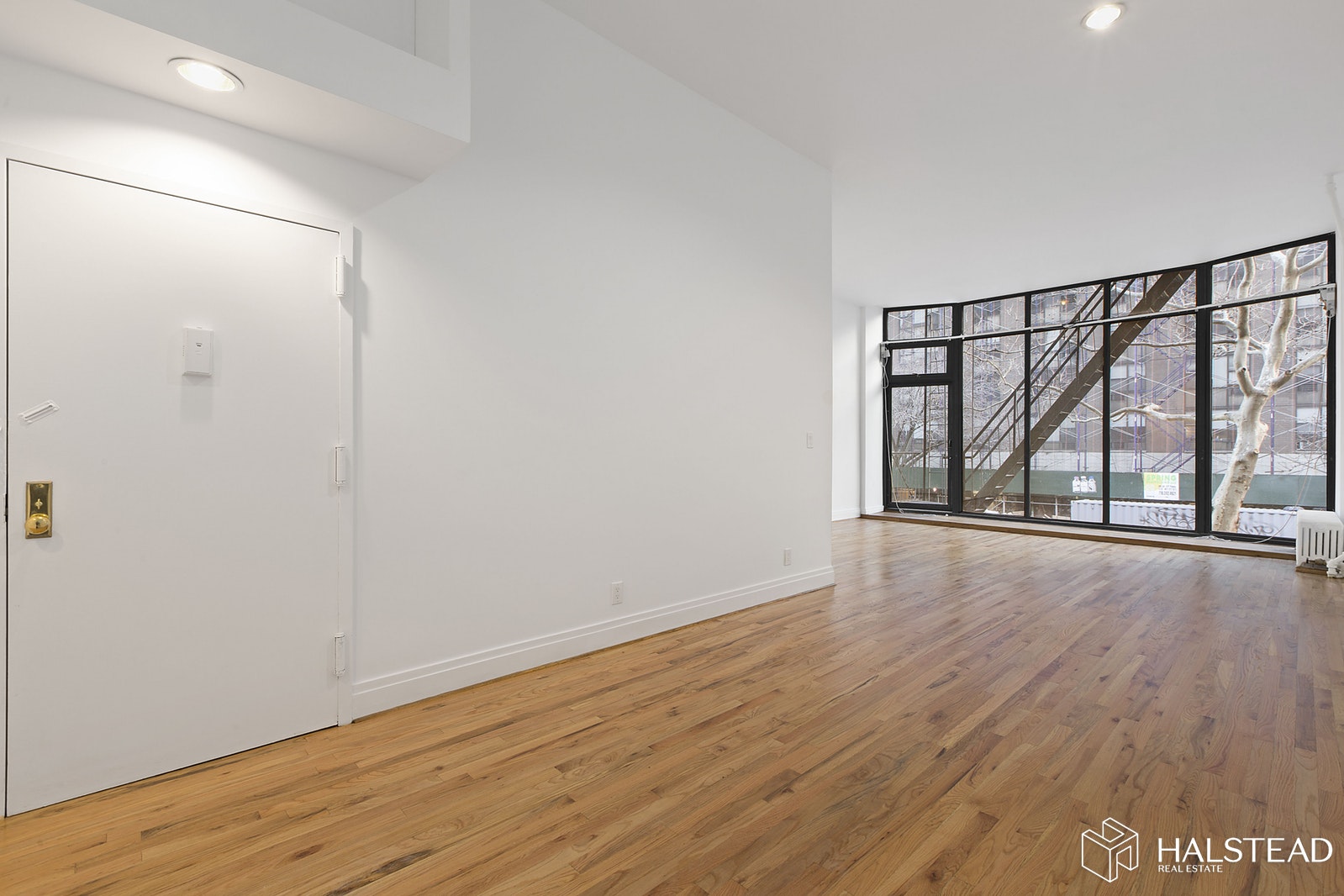 Photo 1 of 134 West 23rd Street 2, Chelsea, NYC, $6,900, Web #: 20027646