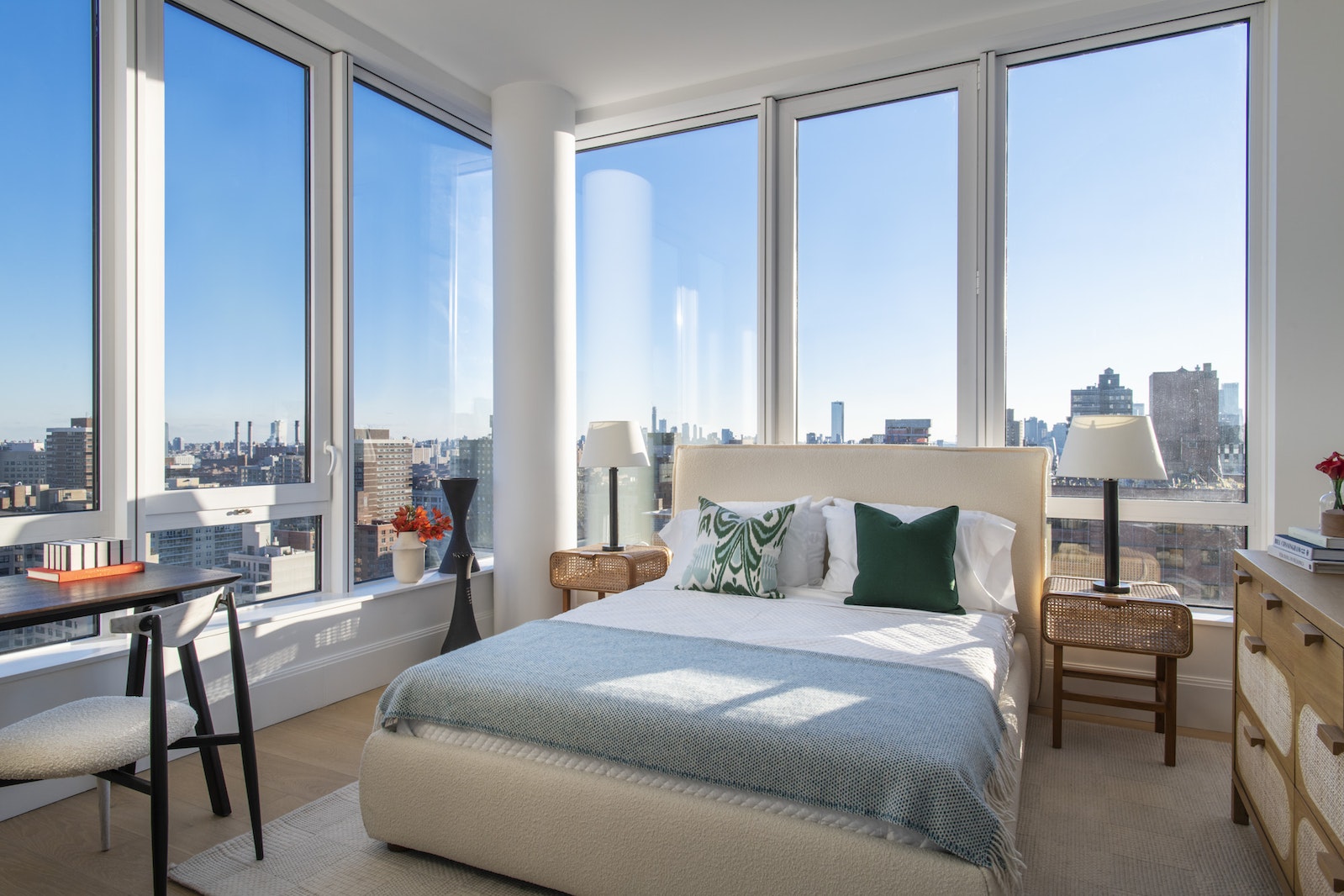 368 Third Avenue, #23C