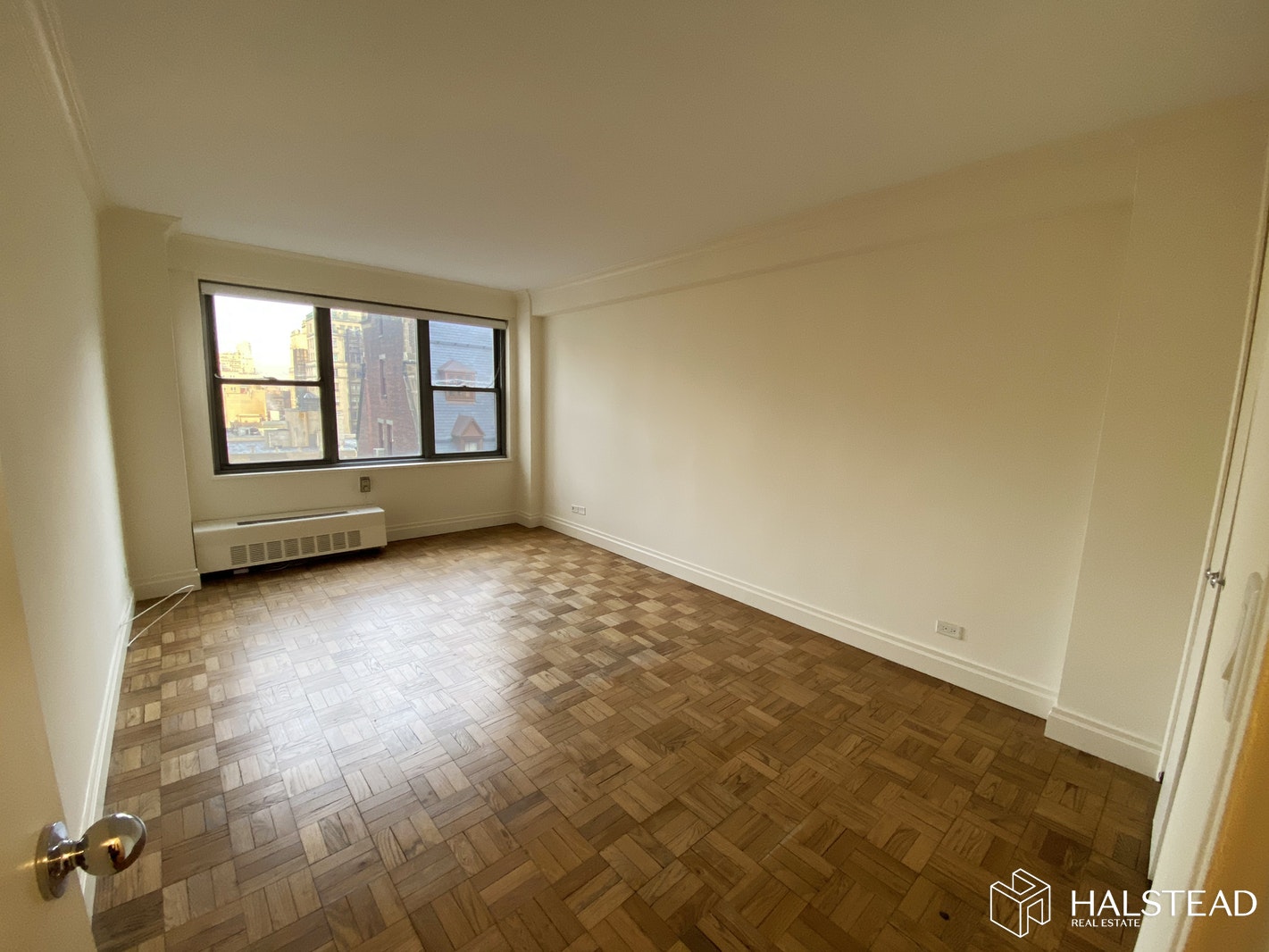 Photo 1 of 15 West 72nd Street, Upper West Side, NYC, $3,950, Web #: 20067226