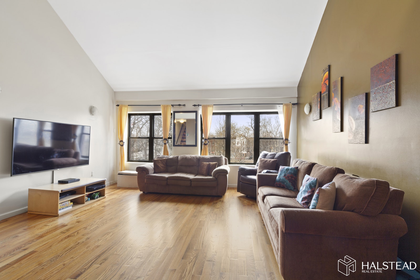 1222 HALSEY STREET 3