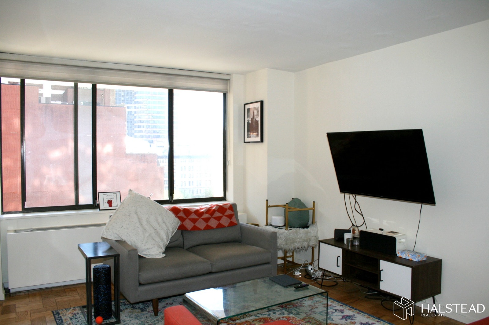 Photo 1 of 311 East 38th Street 8D, Midtown East, NYC, $2,595, Web #: 20131754