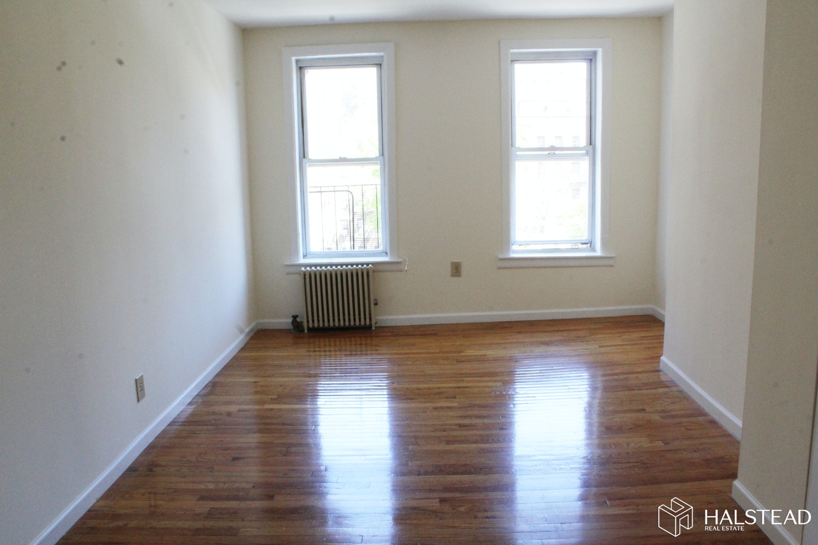 Photo 1 of 109 East 2nd Street, East Village, NYC, $2,150, Web #: 20136070