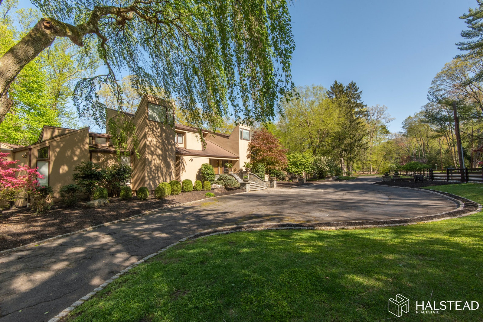 Closed 37 East Saddle River Road, Saddle River, New Jersey, ID