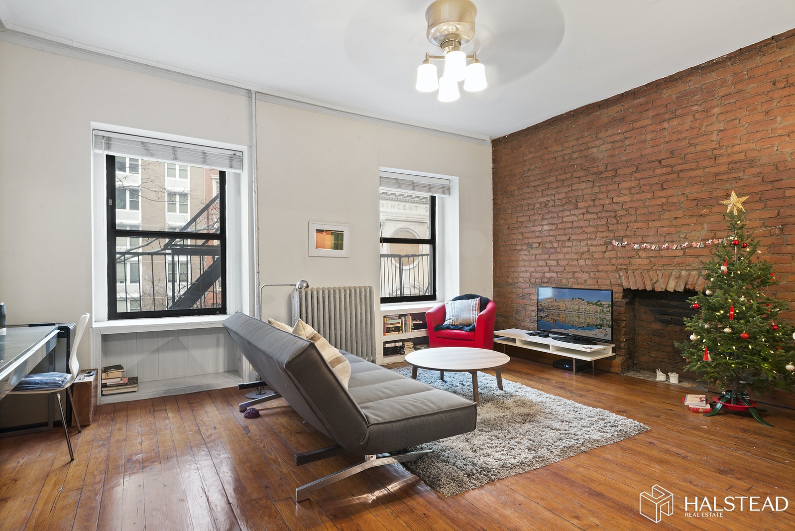 Photo 1 of 132 West 23rd Street 3, Chelsea, NYC, $3,250, Web #: 20137967