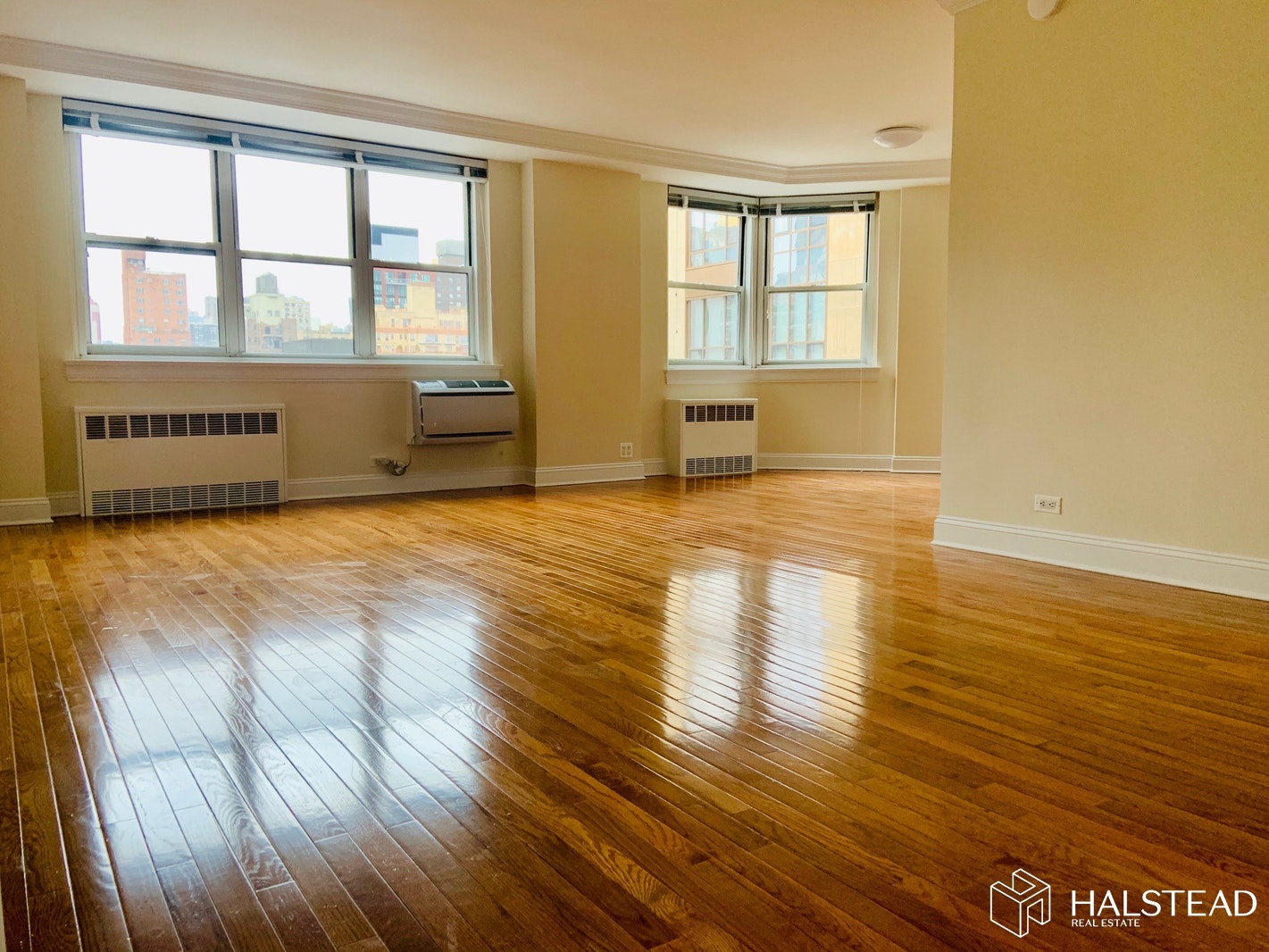 Photo 1 of 201 East 19th Street 12C, Gramercy Park, NYC, $3,195, Web #: 20154785