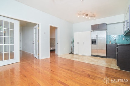 Rental Property at 515 West 158th Street Garden, Upper Manhattan, NYC - Bedrooms: 3 
Bathrooms: 2 
Rooms: 5  - $3,890 MO.