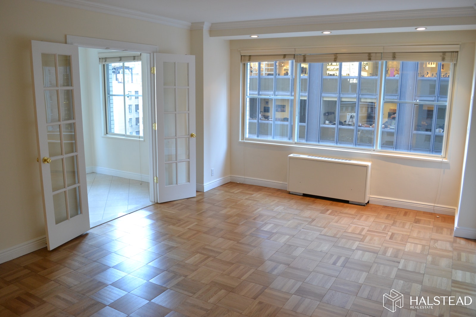 Photo 1 of 57th/5th Huge No Fee 2 Bedroom, Midtown West, NYC, $5,900, Web #: 20187097