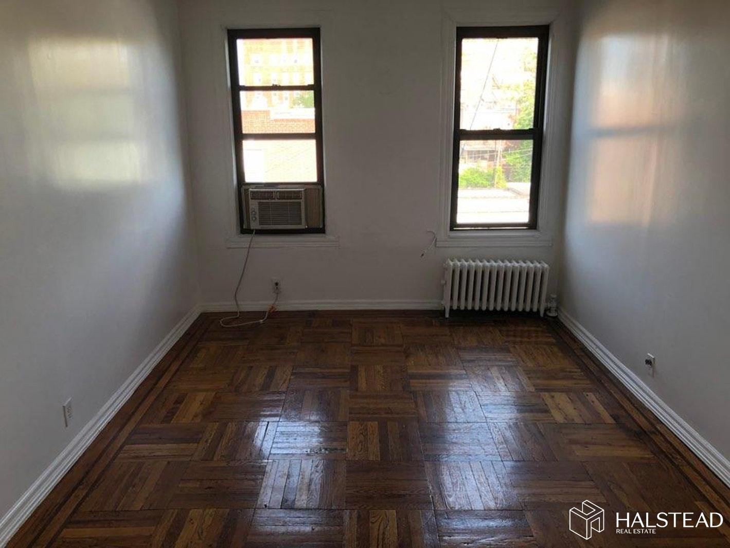 Photo 1 of 40 -26 Greenpoint Avenue 3R, Sunnyside, Queens, NY, $1,600, Web #: 20196687