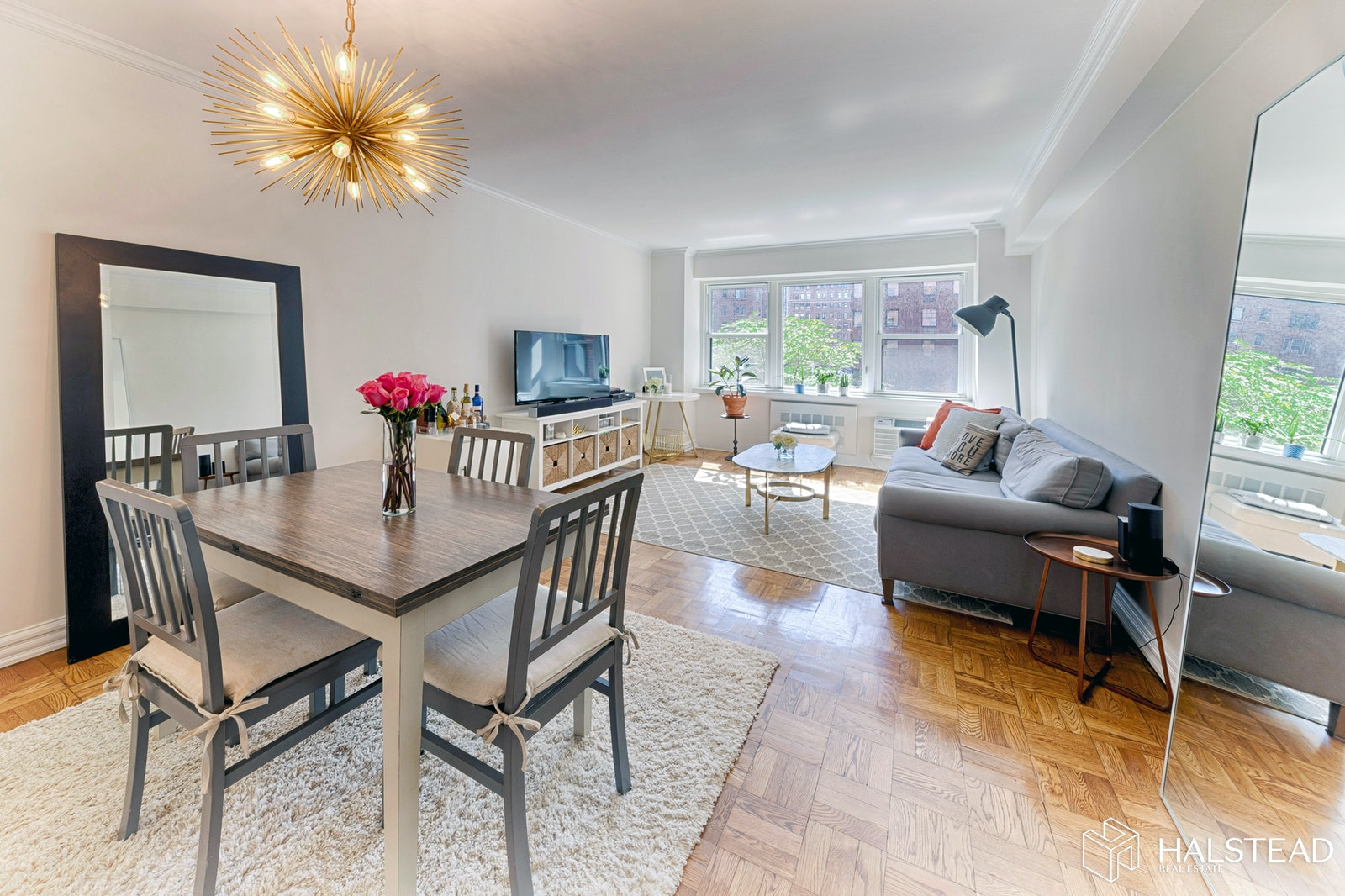 Photo 1 of 11 Riverside Drive 8Pw, Upper West Side, NYC, $567,500, Web #: 20213540
