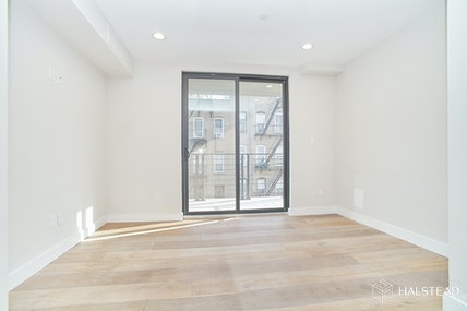 Rental Property at 168 East 100th Street 402, Upper Manhattan, NYC - Bedrooms: 1 
Bathrooms: 1 
Rooms: 3.5 - $2,850 MO.