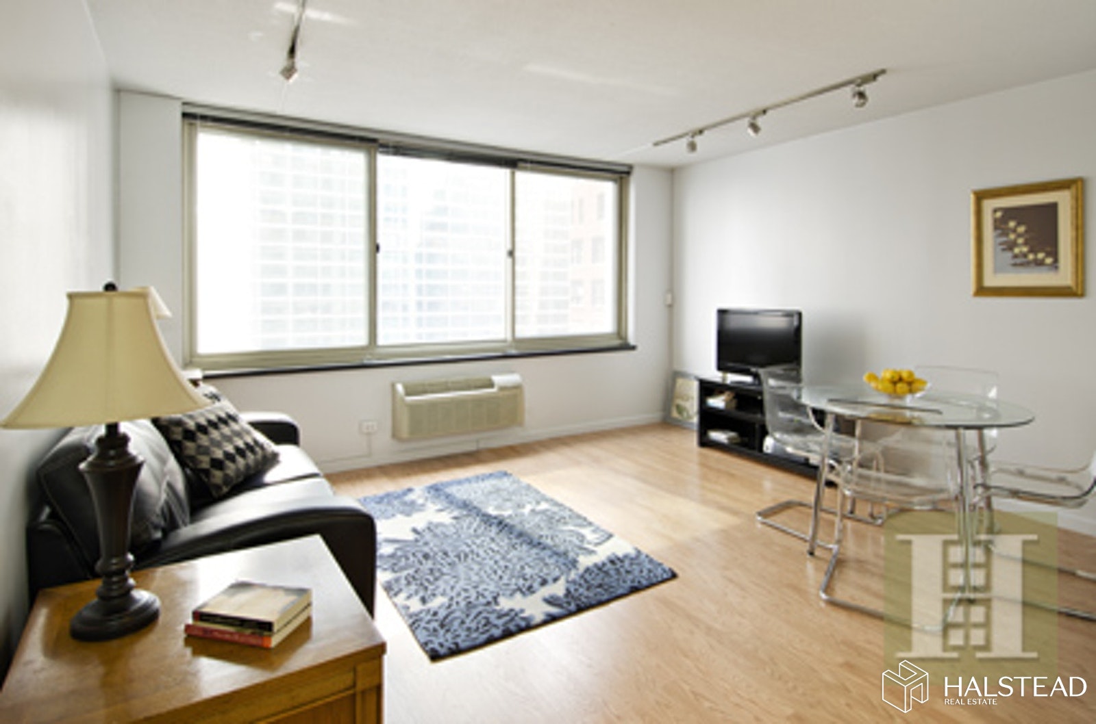 Photo 1 of 333 East 45th Street, Midtown East, NYC, $2,195, Web #: 20232342