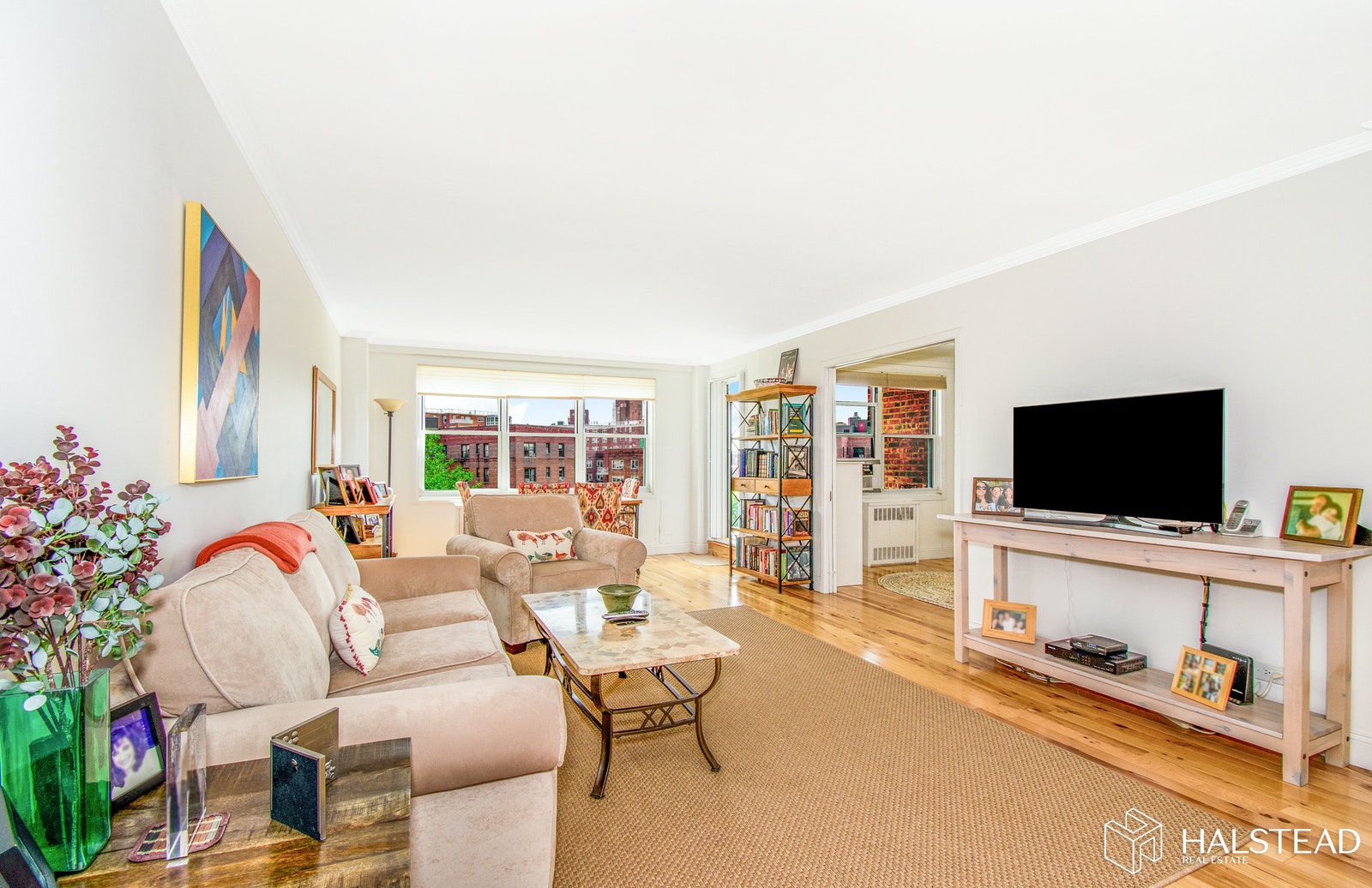 3935 BLACKSTONE AVENUE 5F
