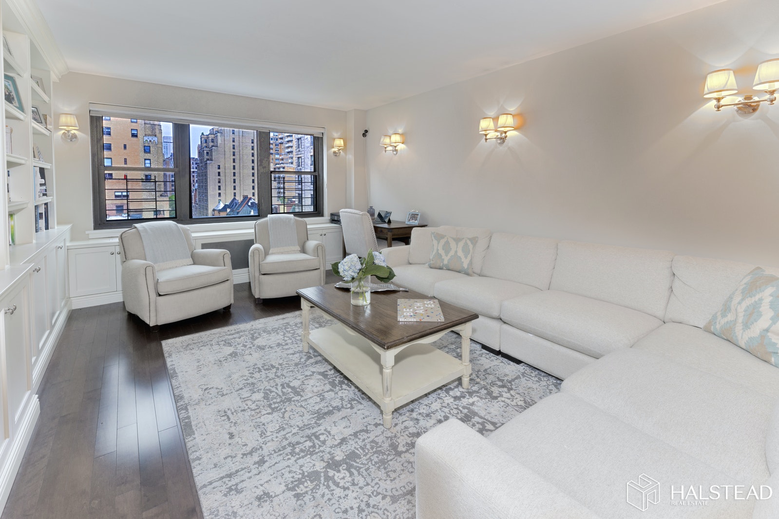 11 RIVERSIDE DRIVE 10NE
