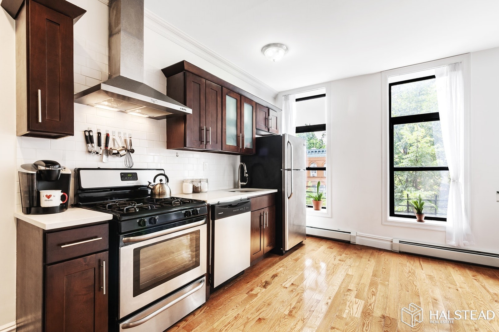 553A PUTNAM AVENUE 2