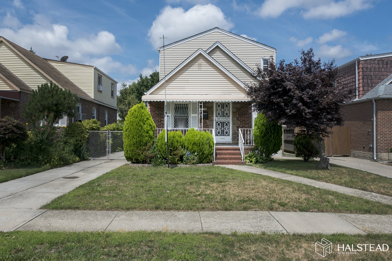 Photo 1 of 119 -12 227th Street, Cambria Heights, Queens, NY, $605,000, Web #: 20251516