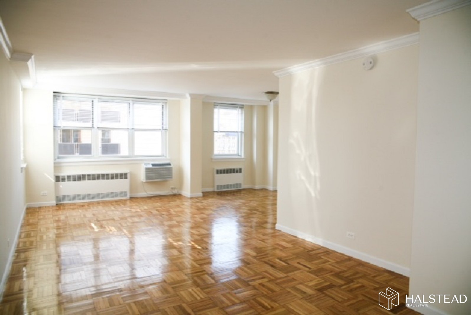 Photo 1 of 201 East 19th Street 8G, Gramercy Park, NYC, $3,195, Web #: 20262757