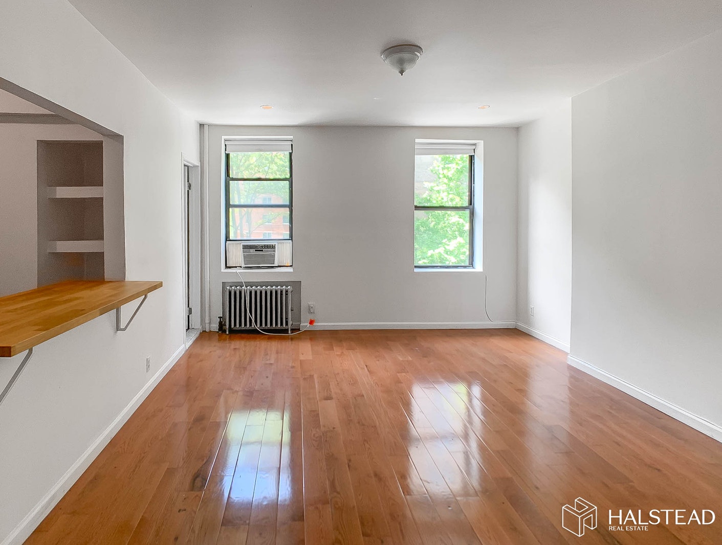 Photo 1 of 433 East 6th Street, East Village, NYC, $2,500, Web #: 20277522