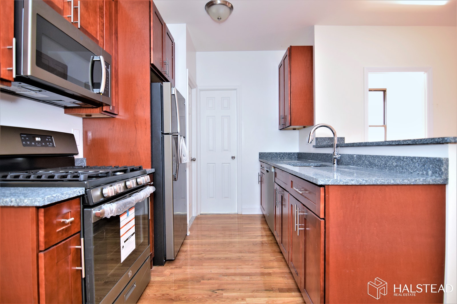 201 EAST 30TH STREET 25