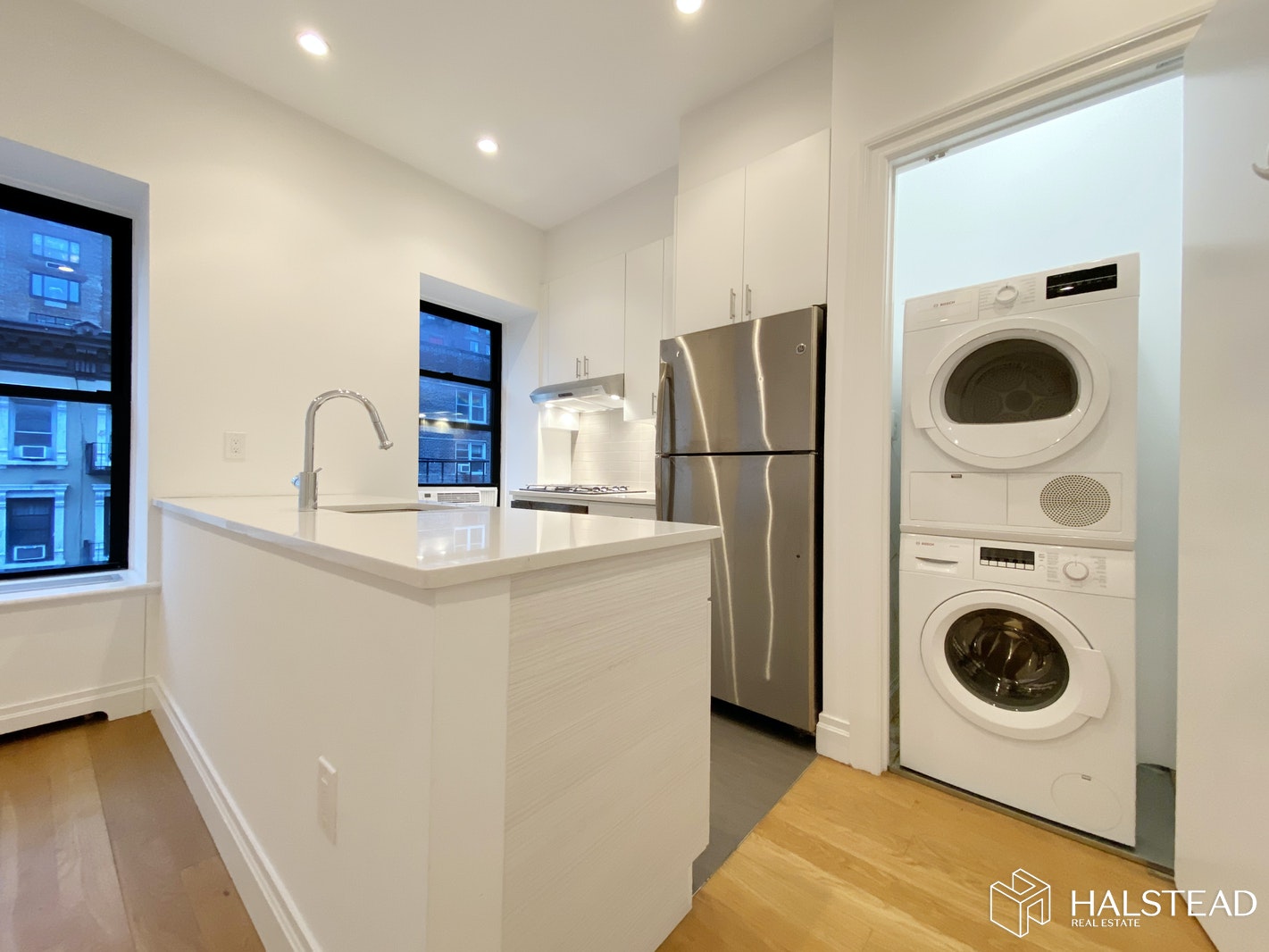 Photo 1 of 351 East 58th Street 5F, Midtown East, NYC, $2,631, Web #: 20298288