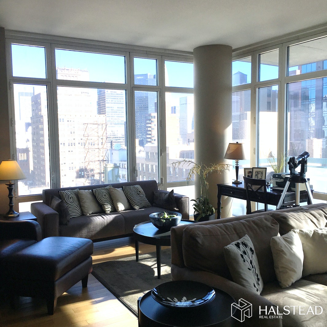 Photo 1 of 325 Fifth Avenue 29C, Midtown East, NYC, $5,500, Web #: 20298437