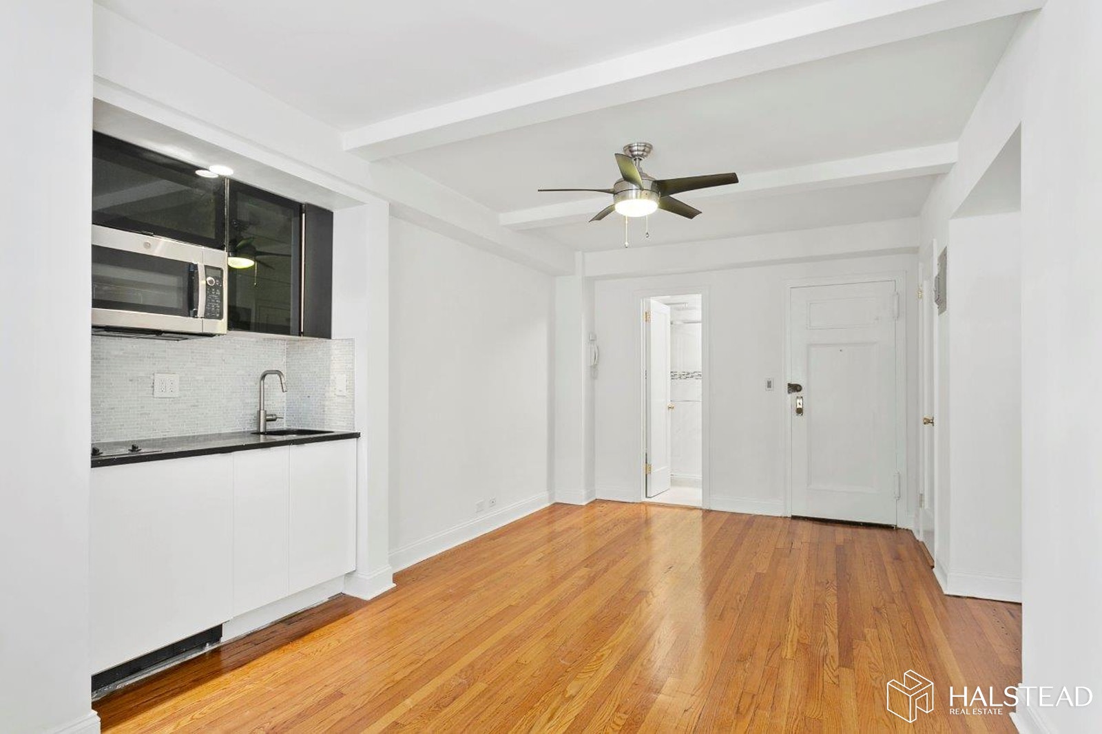 Photo 1 of 304 East 41st Street 407A, Midtown East, NYC, $1,450, Web #: 20305862