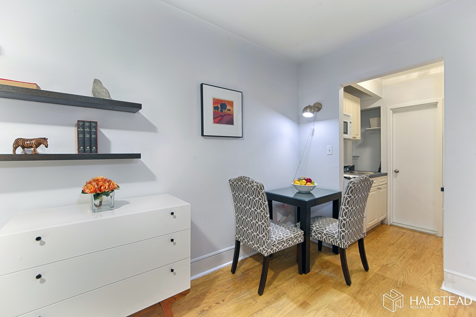 Photo 1 of 163 West 79th Street 1F, Upper West Side, NYC, $1,900, Web #: 20324824