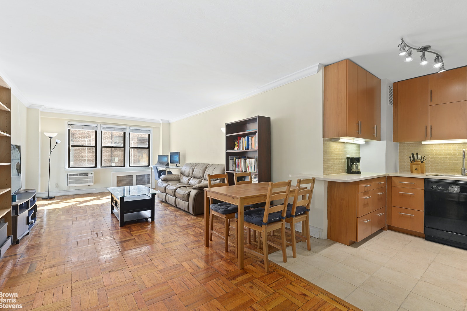 37 31 73rd Street 1G, Jackson Heights, NY 11372 ID 20361072, Sold